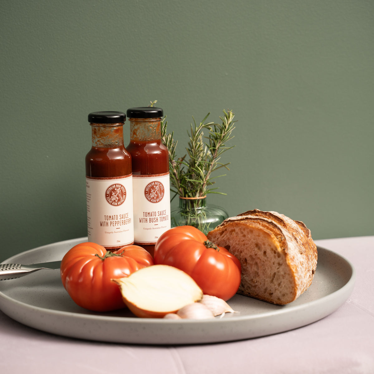 Hot Sauces & Condiments